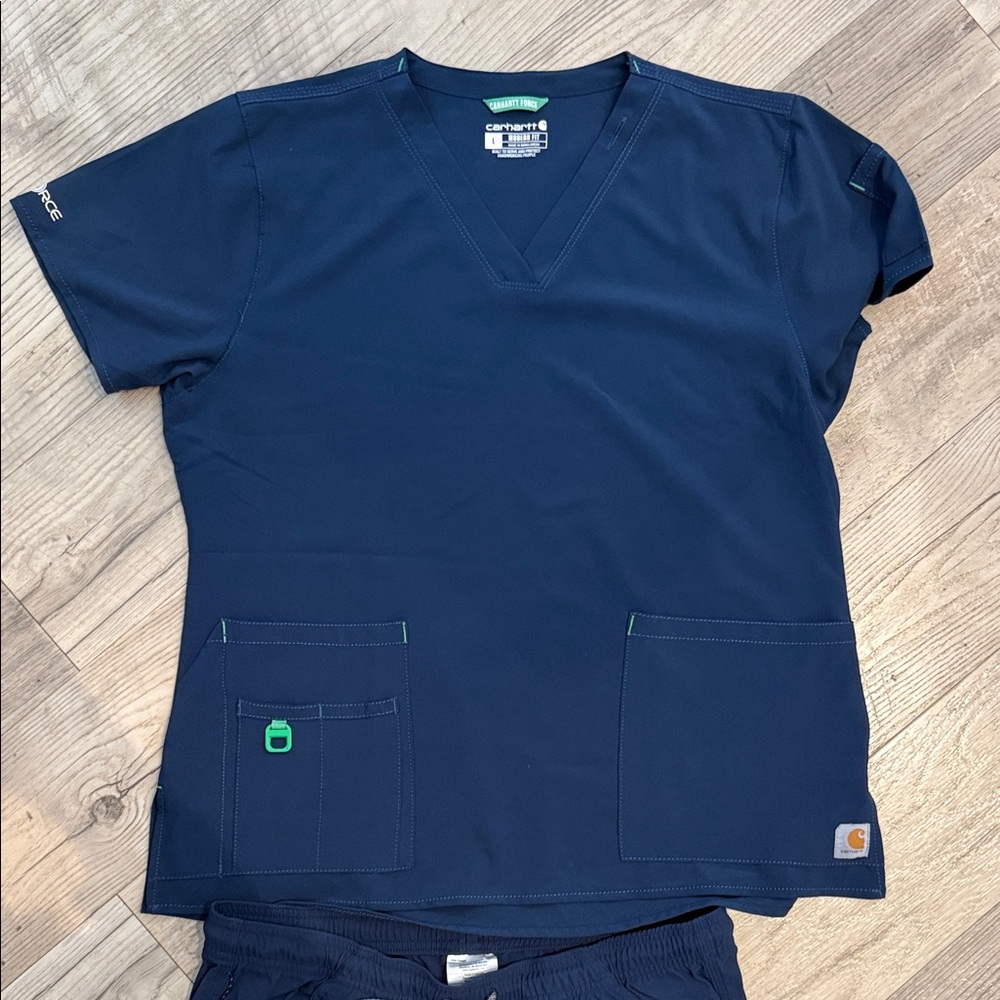 Carhartt Navy Blue V-Neck Utility Scrub Top and Jogger Set